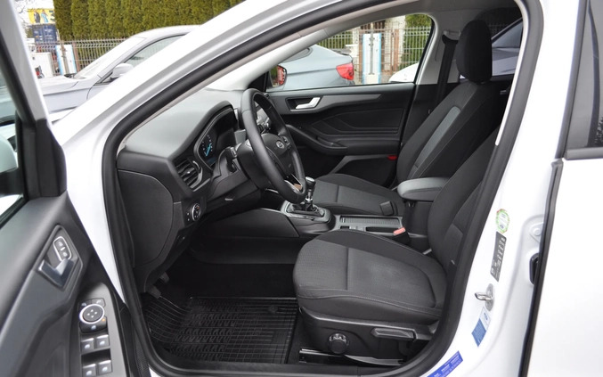 Ford Focus cena 55500 przebieg: 146000, rok produkcji 2020 z Krapkowice małe 466